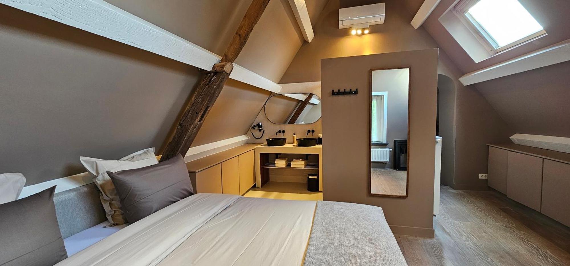 ברוז' Guesthouse Bonheure מראה חיצוני תמונה