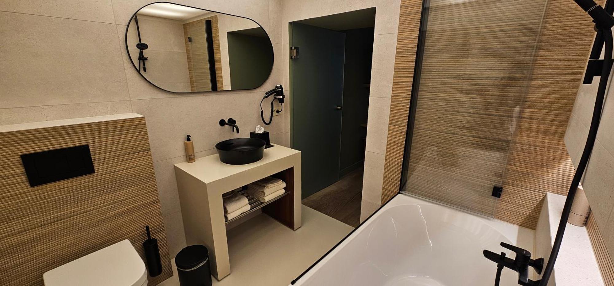 ברוז' Guesthouse Bonheure מראה חיצוני תמונה